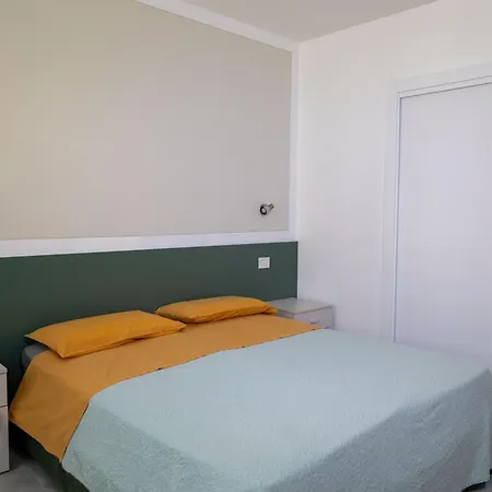 Apartment La Casa Sul Naviglio Di Debora *