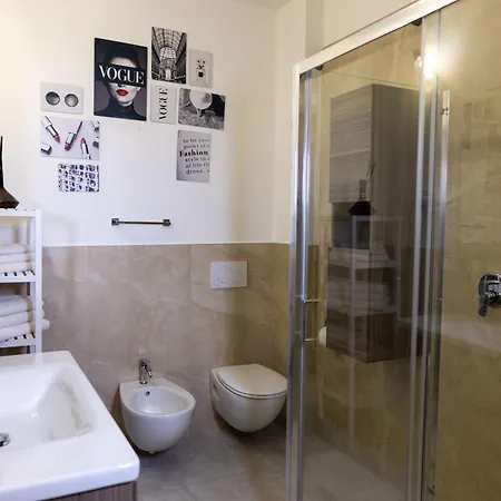 La Casa Sul Naviglio Di Debora Apartment Milan
