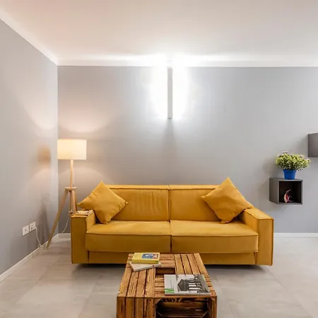 La Casa Sul Naviglio Di Debora Milano