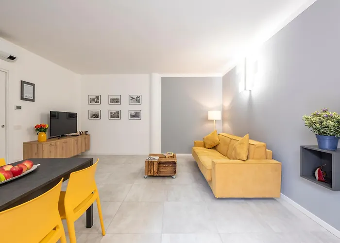 Daire La Casa Sul Naviglio Di Debora